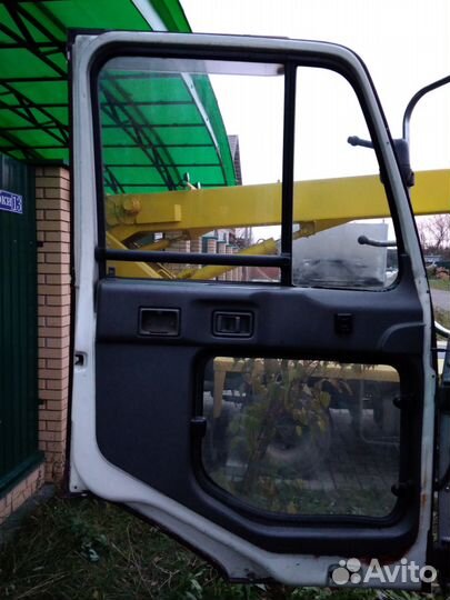 Кабина от Ниссан Дизель