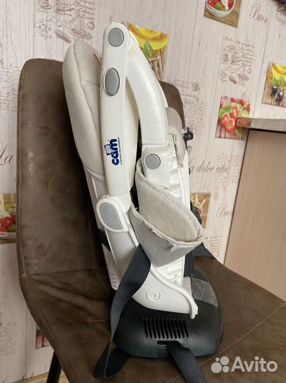 Стульчик-бустер для кормления. Оганер