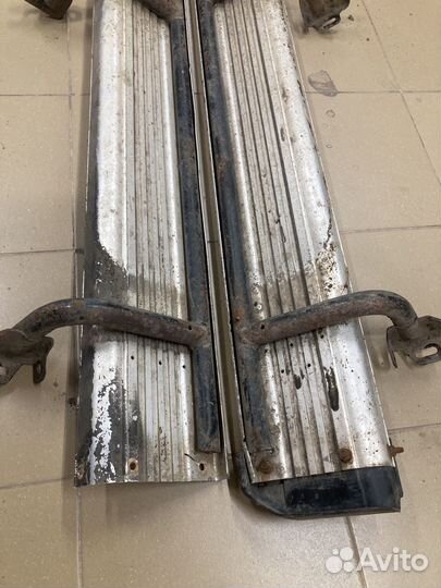 Пороги подножки для внедорожника митсубиси L200