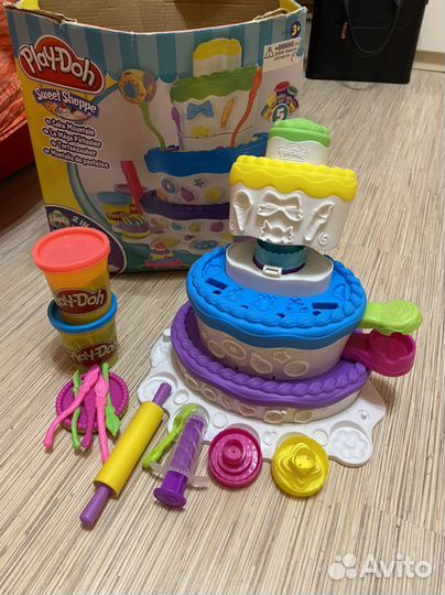 Фабрика пирожных Play- doh