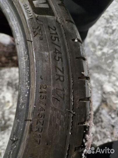 Michelin Pilot Sport 4 215/45 R17