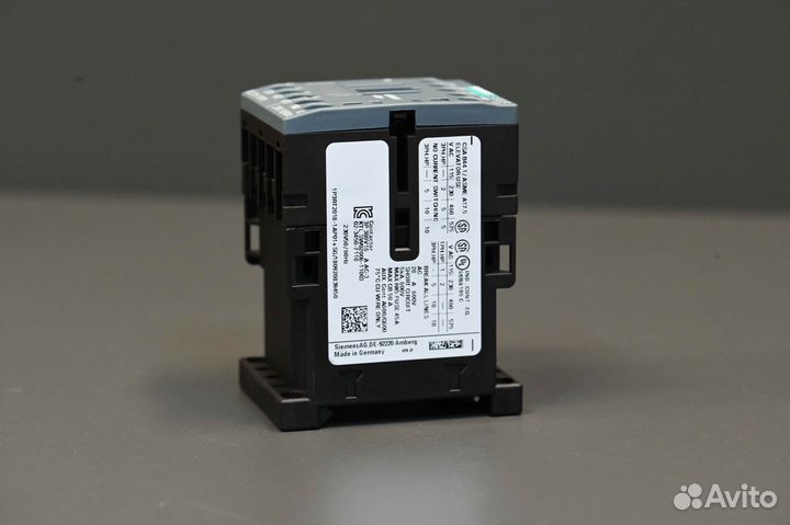 Siemens 3RT2018-1AP01 новый, 5 шт