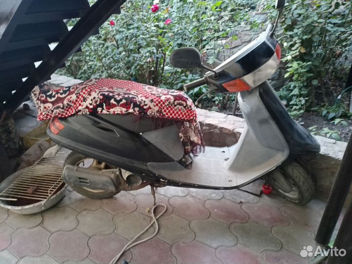 Скутер honda tact 24AF. Я 2 владелец