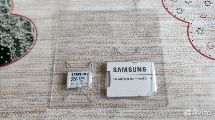 MicroSD Samsung 256 гб