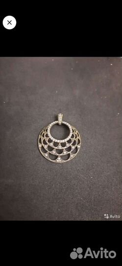 Серебряный кулон с позолотой и фианитами