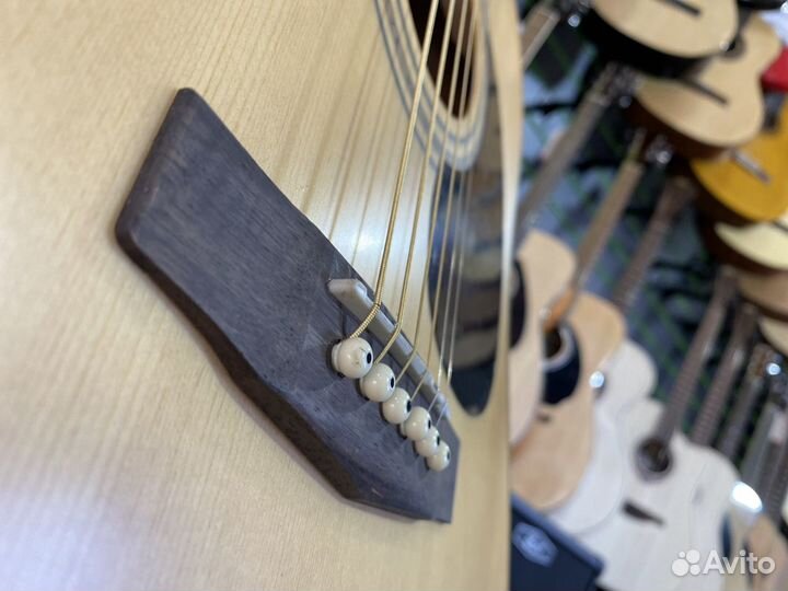 Cort AD880 Акустическая Гитара из ели (новая)