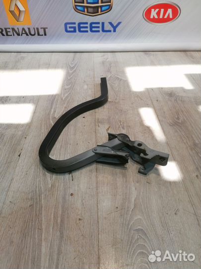 Петля крышки багажника Hyundai solaris Прав