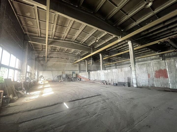 Производство, 1892 м²