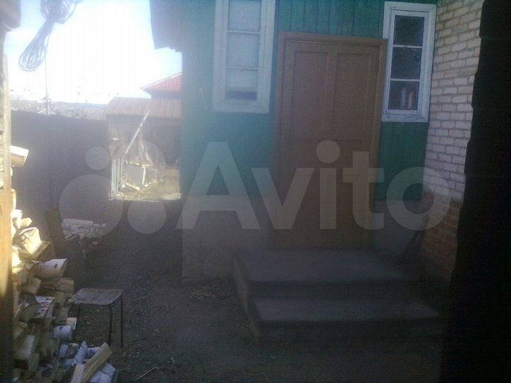 Дом 32 м² на участке 6 сот.