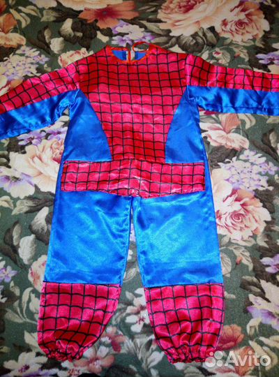 Новогодний костюм человек паук для мальчика