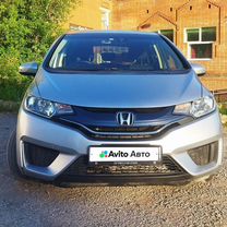 Honda Fit 1.3 CVT, 2014, 242 000 км, с пробегом, цена 970 000 руб.