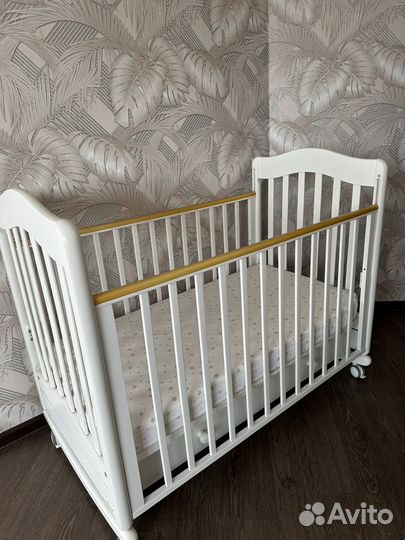 Детская кроватка-качалка Гандылян с матрасом