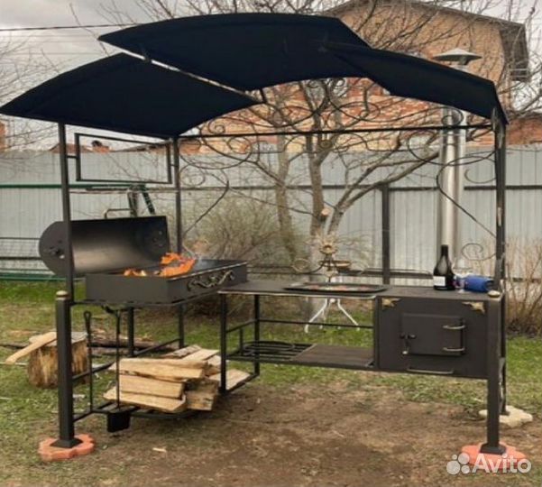 Мангал с крышей
