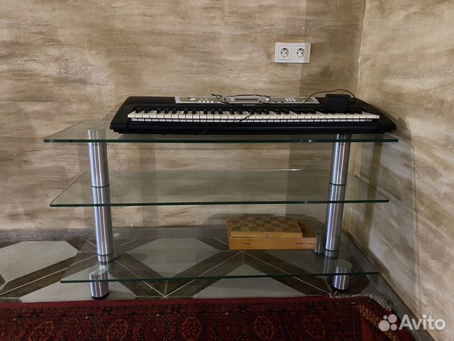 Тумба стол стеклянный под телевизор