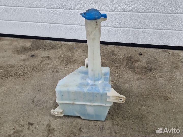 Бачок омывателя Хендай Соната 4 EF