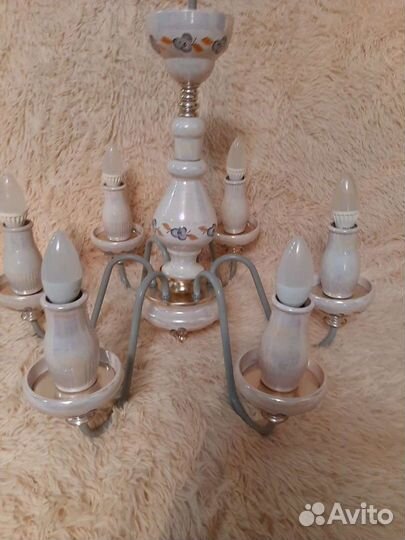 Люстра фарфоровая