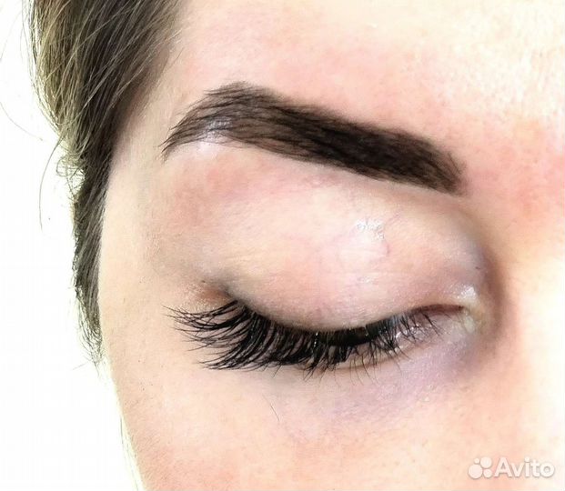 Мастер бровист