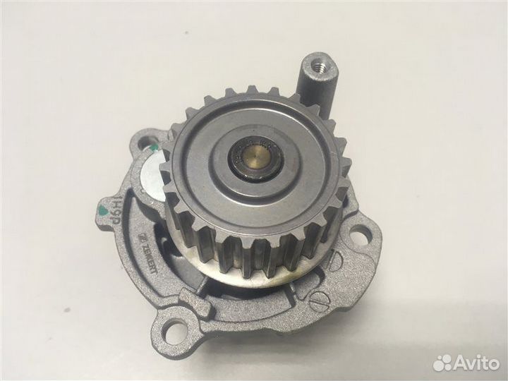 Помпа водяная Volkswagen Golf 4 1997-2005 119J