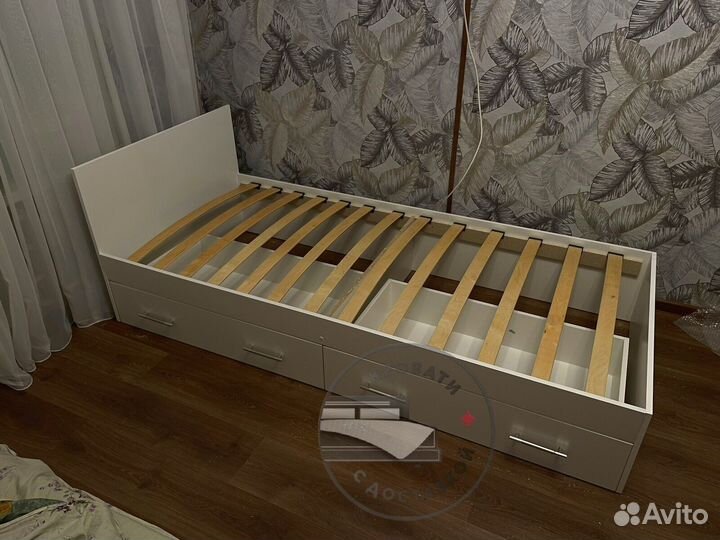 Кровать 90 200