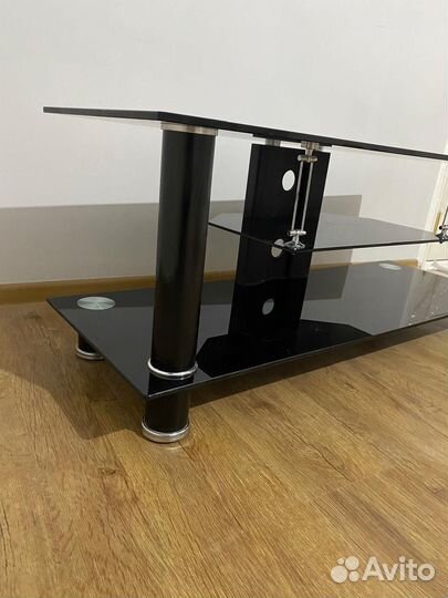 Тумба под телевизор