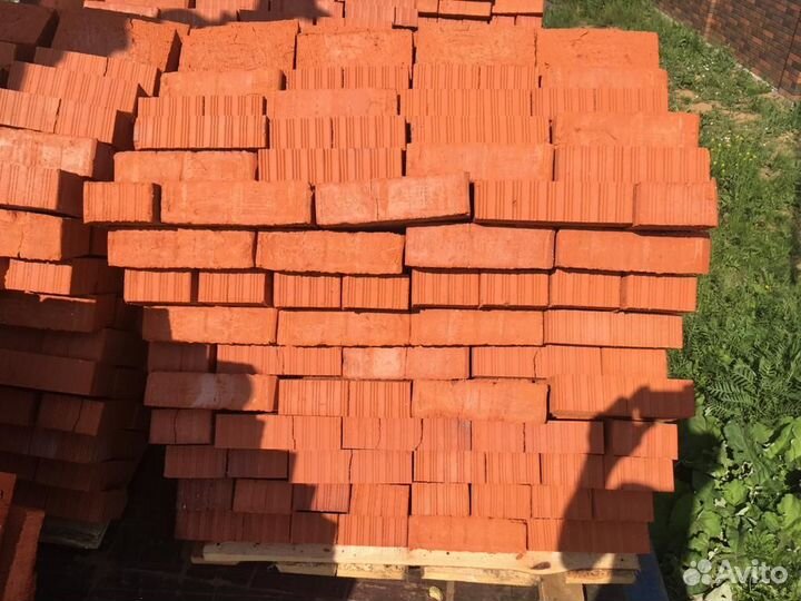 Кирпич строительный М-200