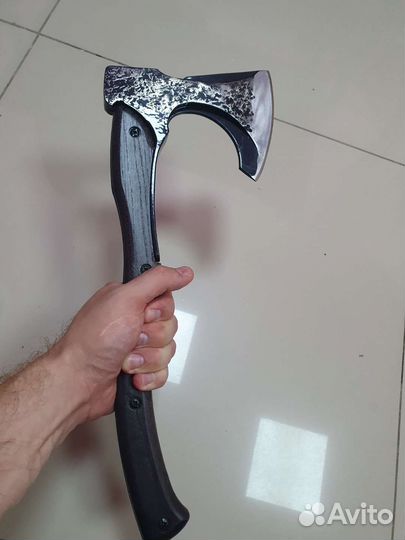 Топор ручной работы