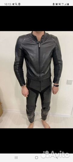 Мотокостюм