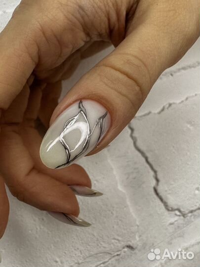 Мастер маникюра