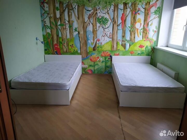 Кровать полутороспальная