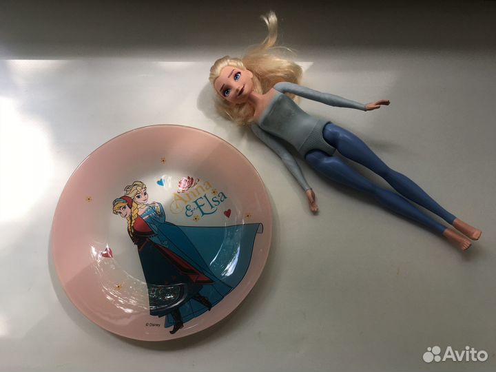 Кукла Hasbro Frozen 2 Морская Эльза + тарелка