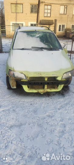 Mitsubishi Space Star 1.6 МТ, 2002, битый, 250 000 км