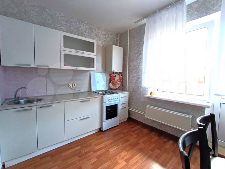 2-к. квартира, 62 м², 3/10 эт.