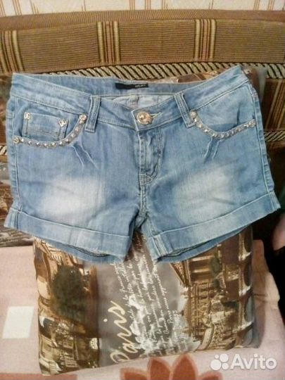 Джинсовые шорты