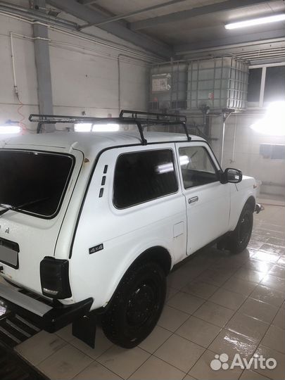 LADA 4x4 (Нива) 1.7 МТ, 2011, 205 000 км