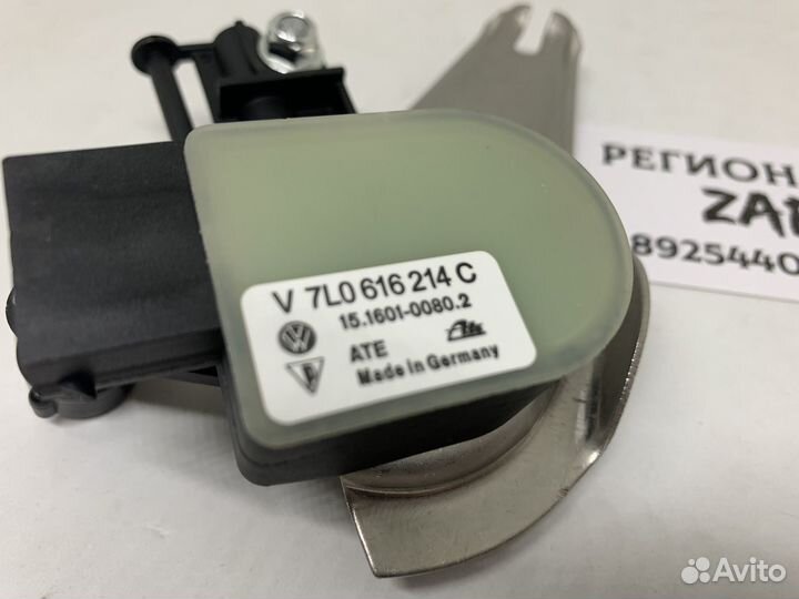 Датчик уровня подвески правый Touareg Q7 Cayenne