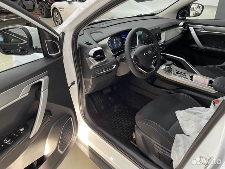 Geely Coolray, 2023
