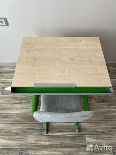 Ортопедический стол со стулом