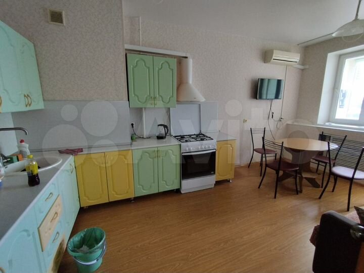2-к. квартира, 70 м², 5/8 эт.