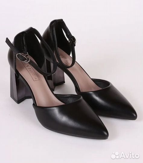 Кожаные женские туфли