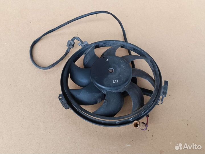 Вентилятор охлаждения кондиционера Пассат б5