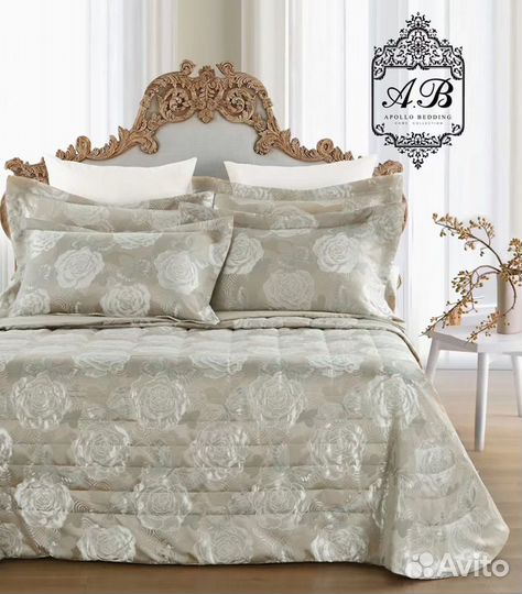 Покрывало Blumarine 240*260 + 2 наволочки 50*70