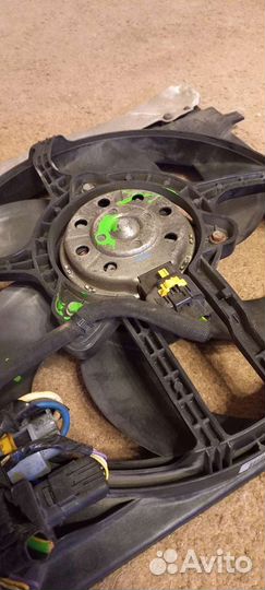 Вентилятор радиатора в сборе honda