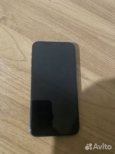 iPhone X, 256 ГБ