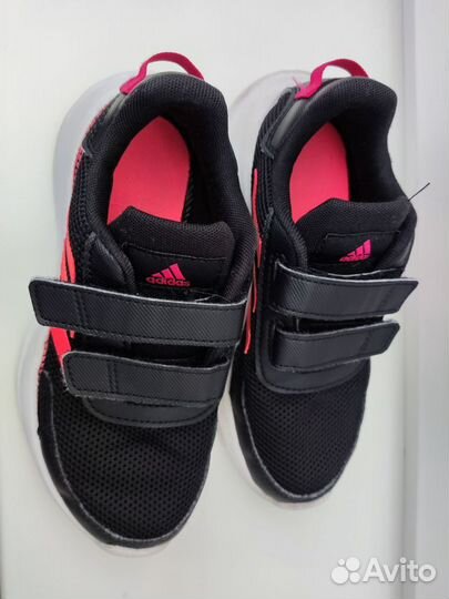 Кроссовки adidas 31