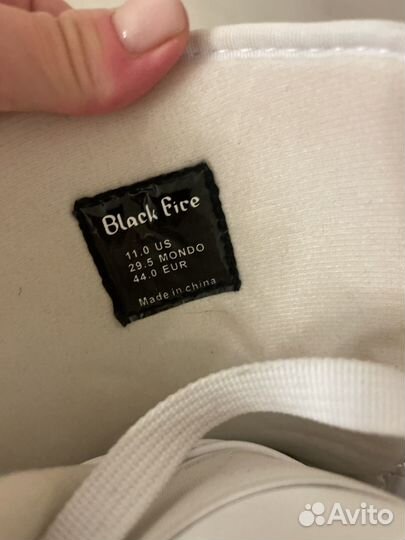 Сноубордические ботинки 44 размера