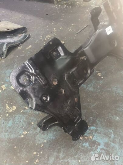 Подрамник Opel Corsa D 2006