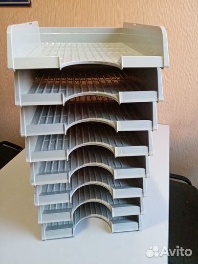 Лоток для бумаг горизонтальный