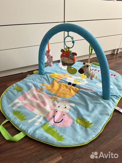 Развивающий коврик для малышей