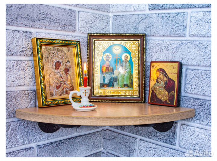 Угловая полка для икон