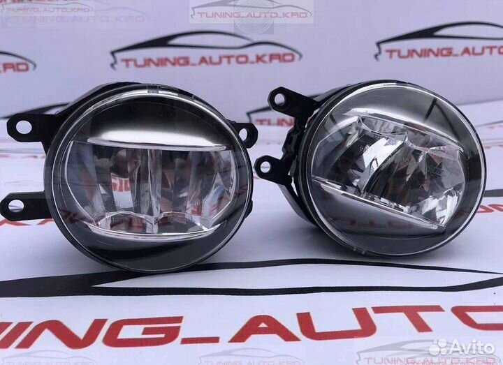 Противотуманные фары Toyota Lexus